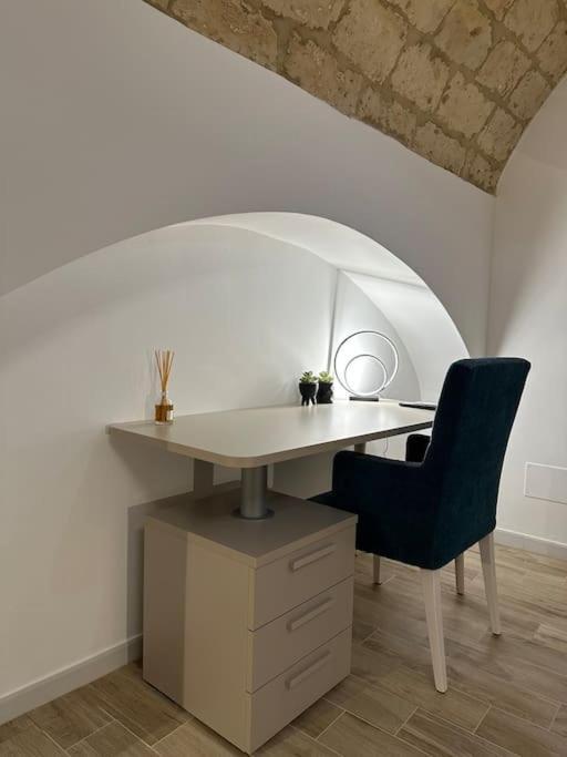 Mediterranean House Бари Экстерьер фото